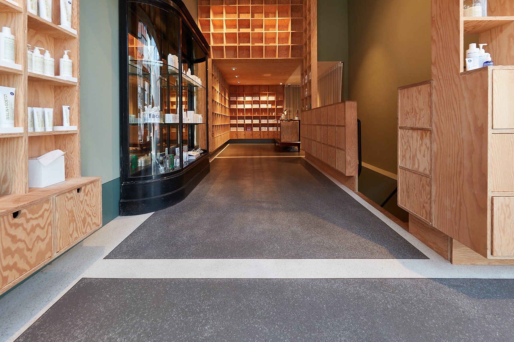 EPI Terrazzo with large stones